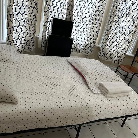 586 Hotel Τορόντο Εξωτερικό φωτογραφία